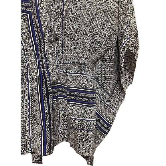 Tyler Boe 100% Silk Blouse‎ Top Women Size Large Blue White Tassels Boho Flowy - Picture 5 of 6